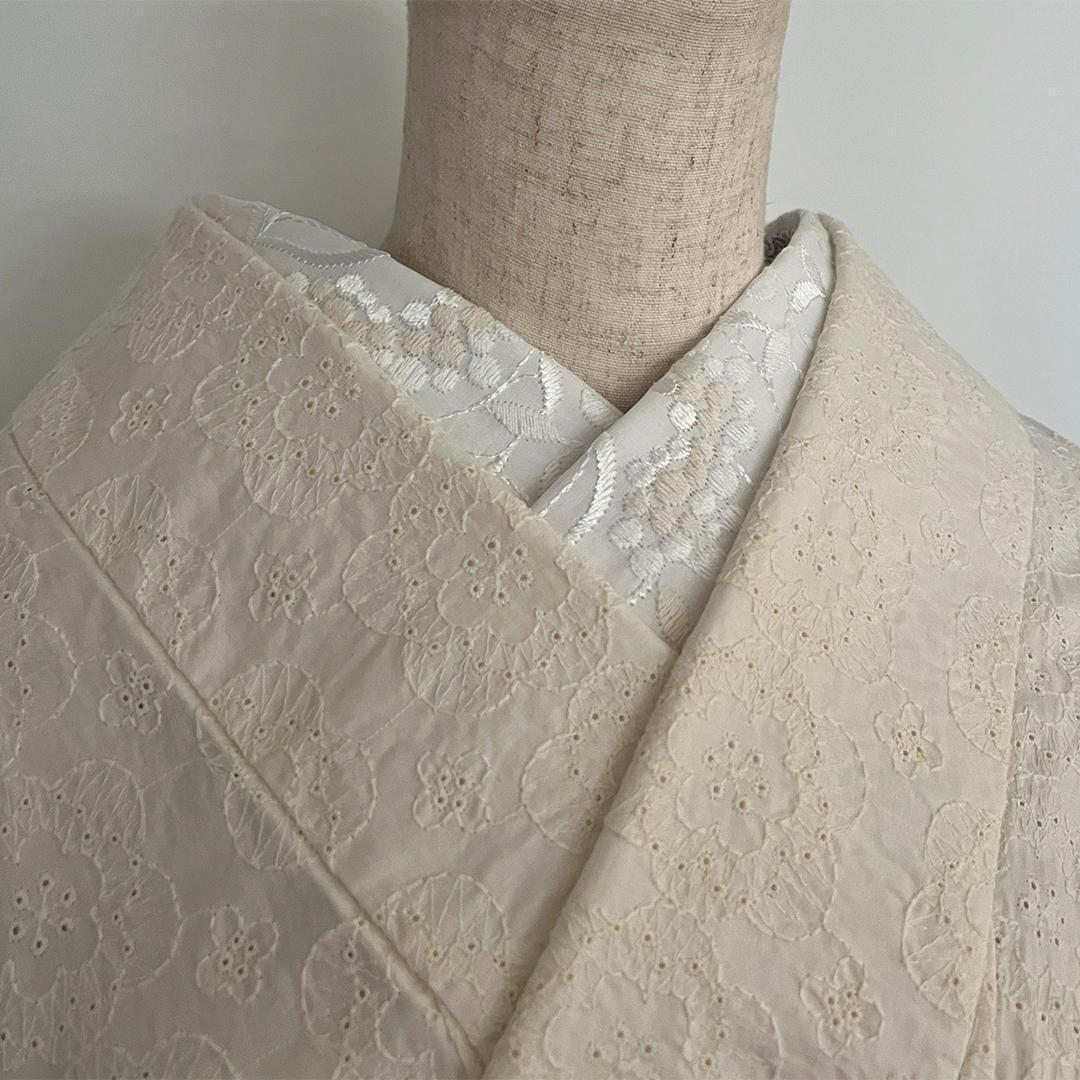 半衿 白実の万両 刺繍 コットンレース オフ白 半襟 洗える エンブロイダリー
