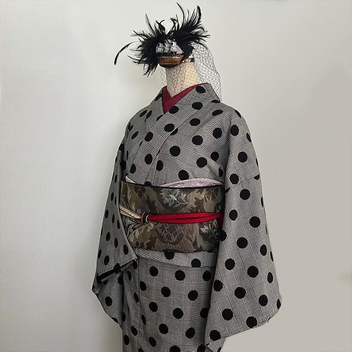 ダマスクの紋織 濃紅(こいくれない) 半衿 ハンドメイド半襟 ボタニカル 赤