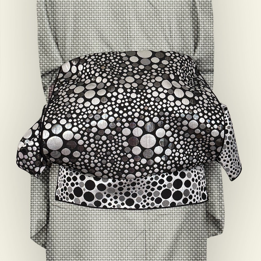 大人兵児帯【ブラックリリー】&【スノーホワイトプラチナシルバー】の 大人兵児帯【ブラックリリー】&【スノーホワイトプラチナシルバー】の