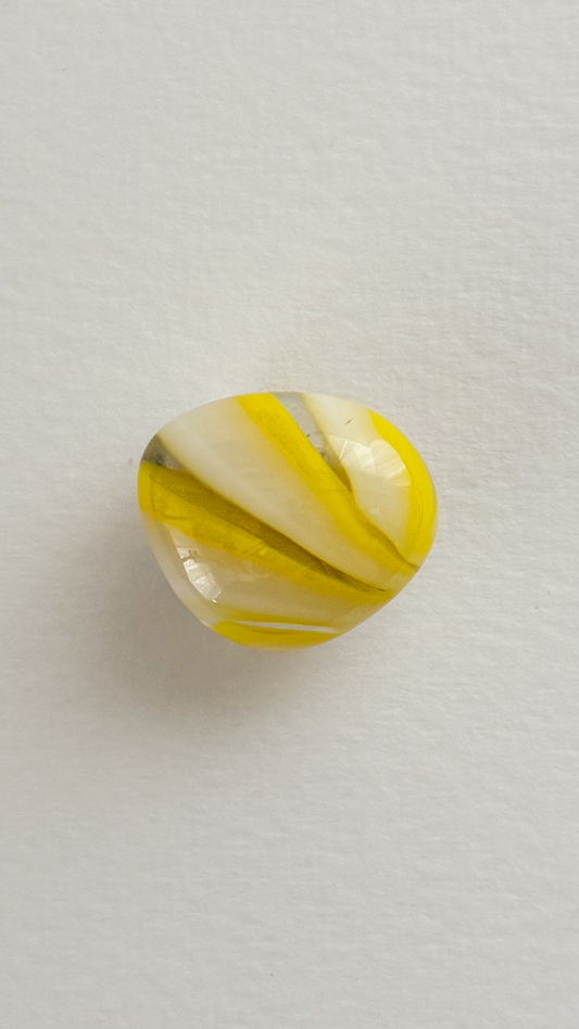 閃光舎 ガラスの帯留め 黄 白 2291