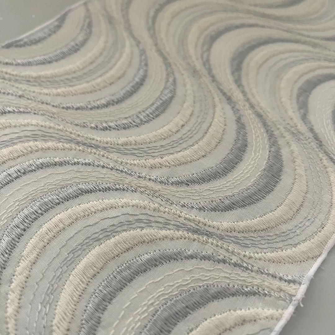 【訳あり】半衿 流線の銀刺繍 コットンレース 流水 たてわく 立湧 立涌 半襟 白 洗える