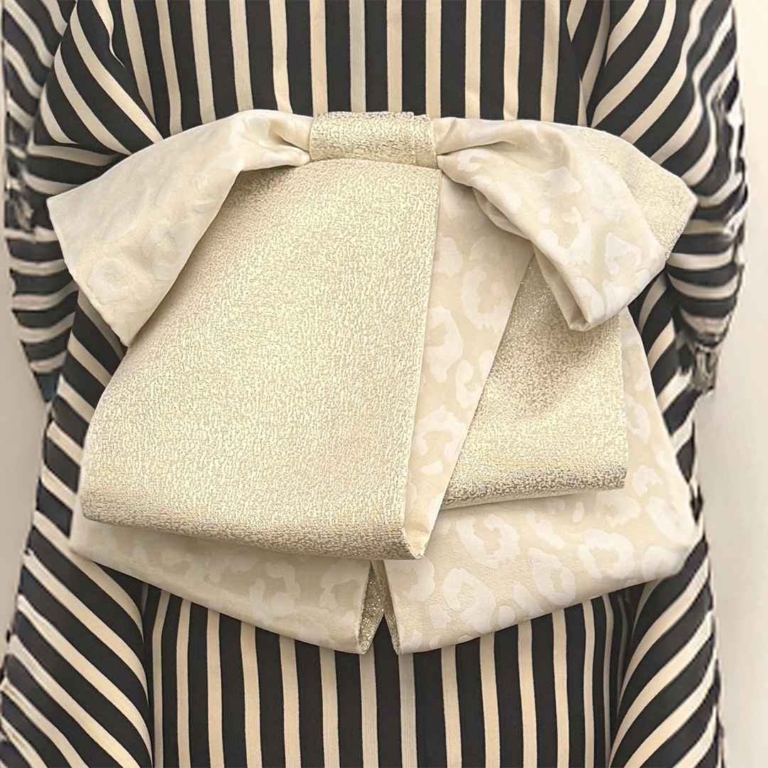 半幅帯 【サヴァンナ・ムーン】 兵児帯 大人のへこ帯 リバーシブル 白 ラメ