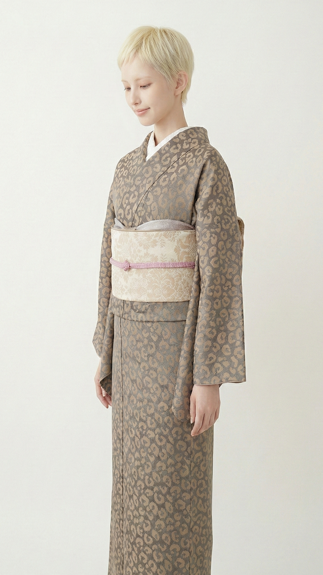 着物 単衣 【サヴァンナ・グレージュ】 ヒョウ柄 豹柄 レオパード グレージュ