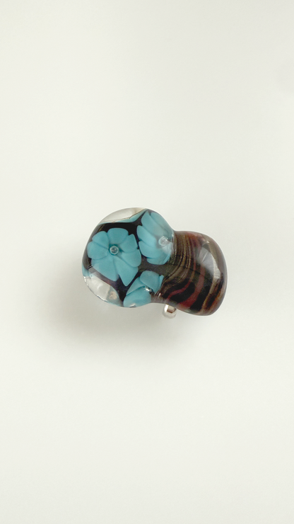 閃光舎 ガラスの帯留め 青 花 黒 茶 クリア 透明 とんぼ玉 2266