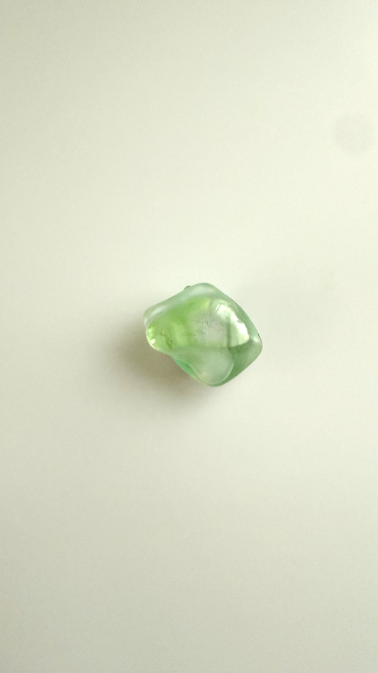 閃光舎 ガラスの帯留め とろけた翡翠色 2282