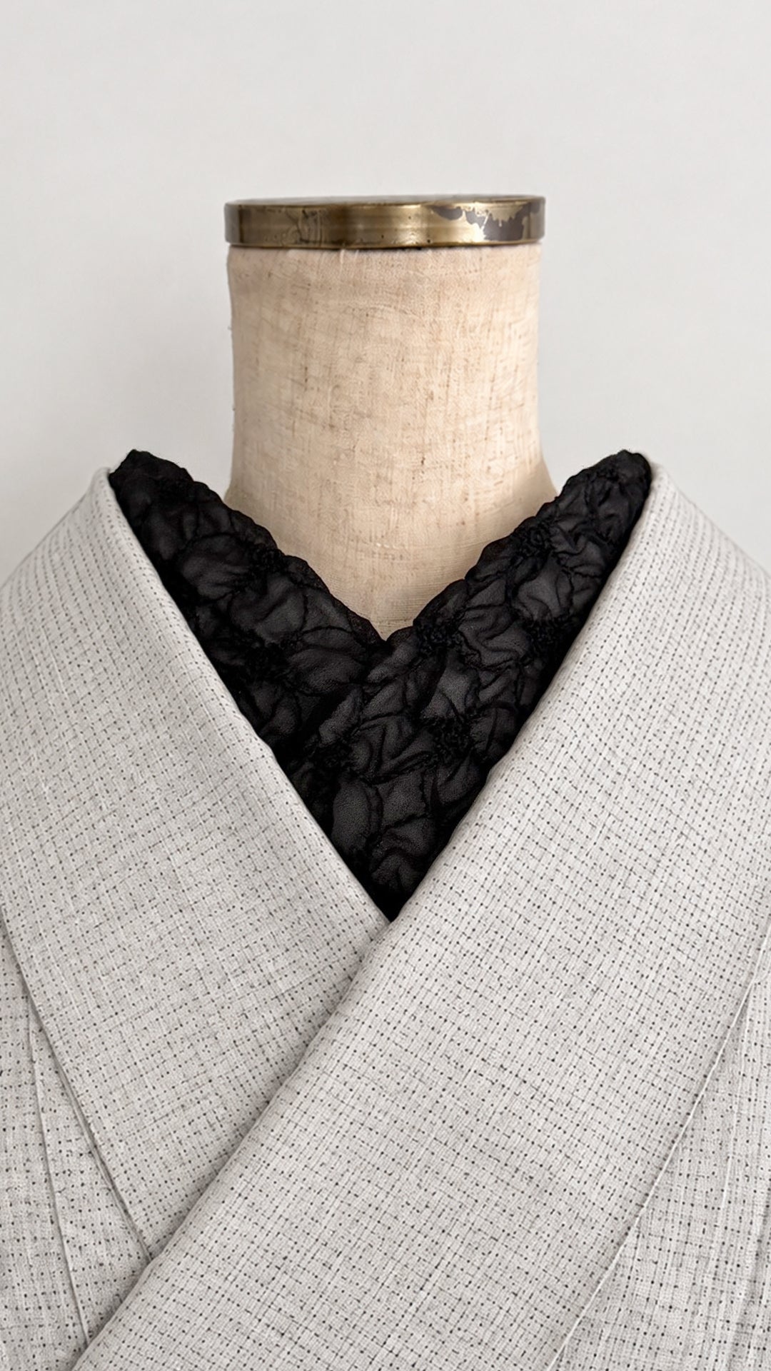半衿 花七宝の刺繍 シフォン・ノワール 黒 半襟 成人式