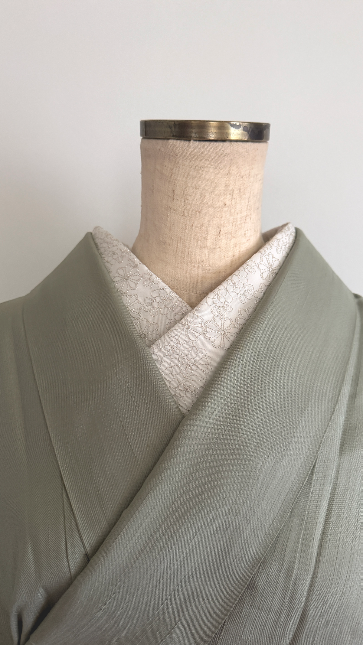 半衿 菊てまり 刺繍 白 銀 半襟 成人式