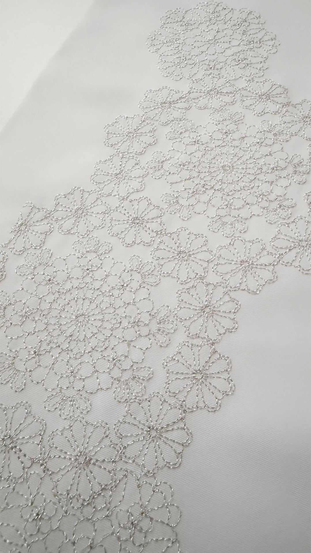 半衿 菊てまり 刺繍 白 銀 半襟 成人式