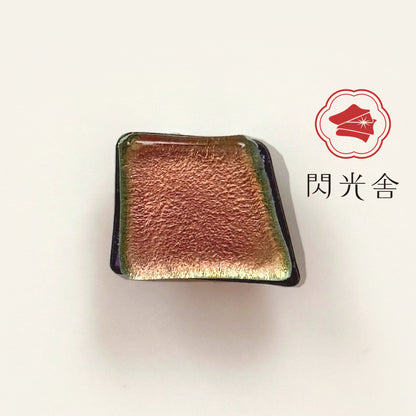 ガラスの帯留め 台形 くすみピンク 2401