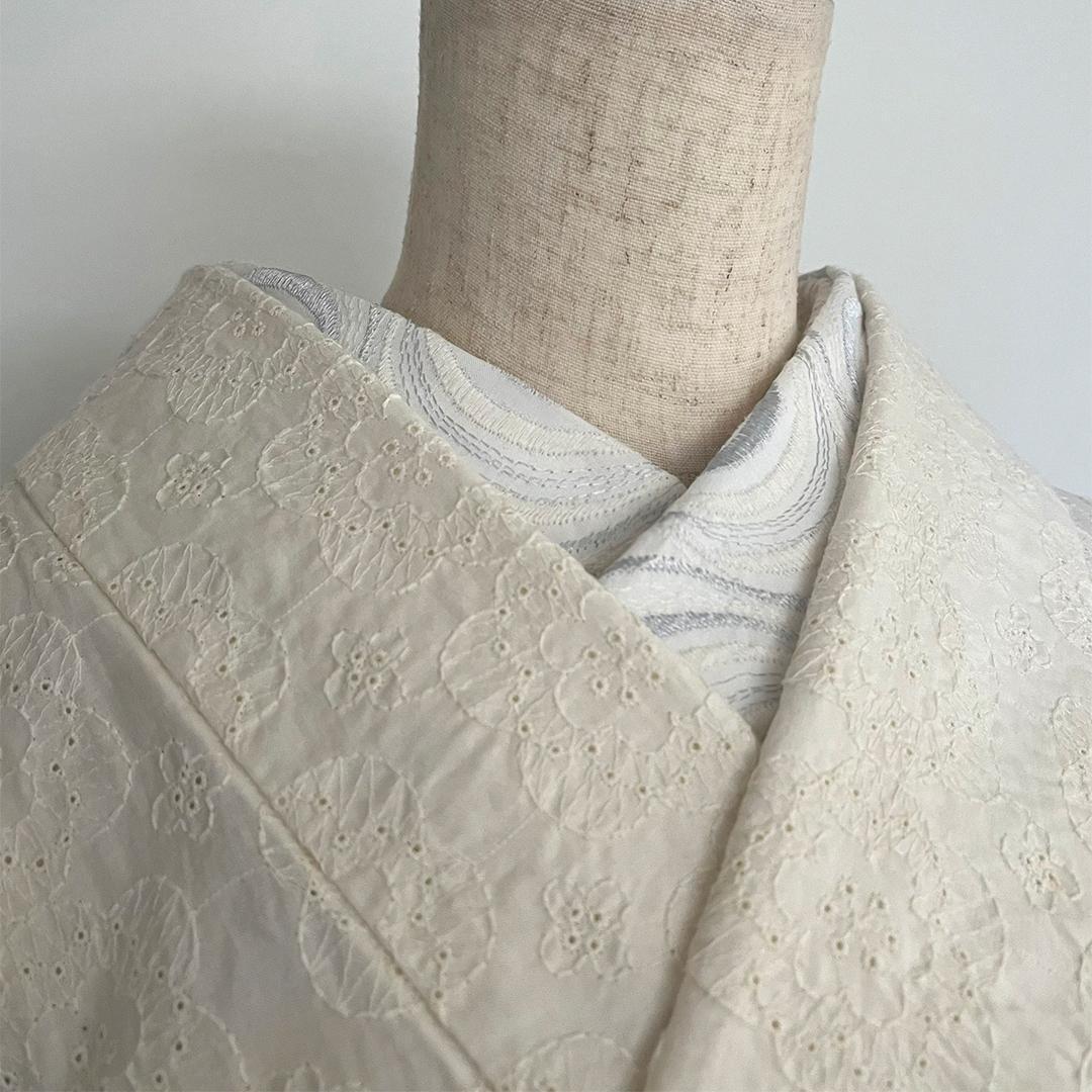 【七緒掲載商品】半衿 流水の銀刺繍 コットンレース 流水 たてわく 立湧 立涌 半襟 白 洗える