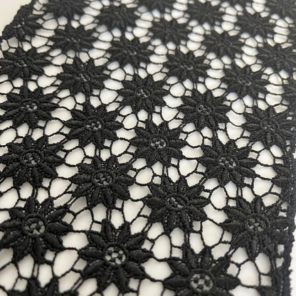 半衿 フラワーメダリオンのブラックレース 黒 花 半襟 ゴシック 成人式 前撮り