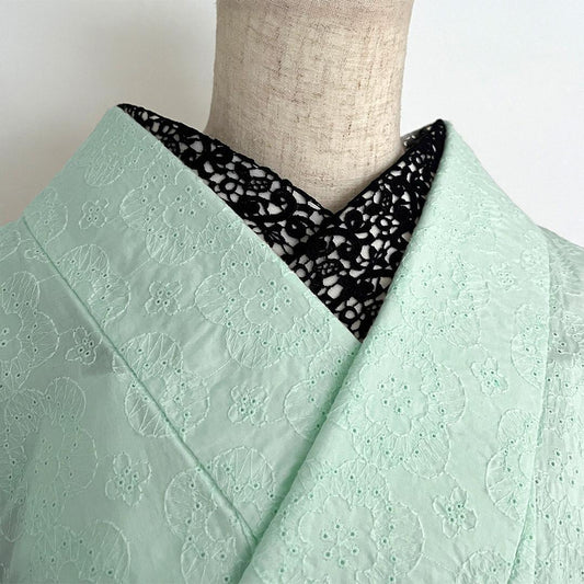 半衿 花唐草のレース 黒 半襟 花 更紗 繊細 ブラックレース ゴシック