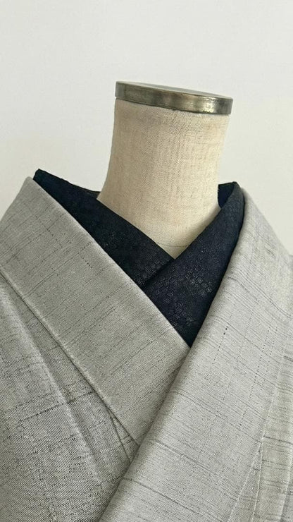 半衿 ビーハイブ オニキスブラック 黒 ハニカム 紋織り モダン リバーシブル