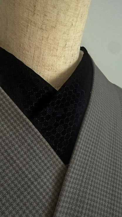 半衿 ビーハイブ オニキスブラック 黒 ハニカム 紋織り モダン リバーシブル